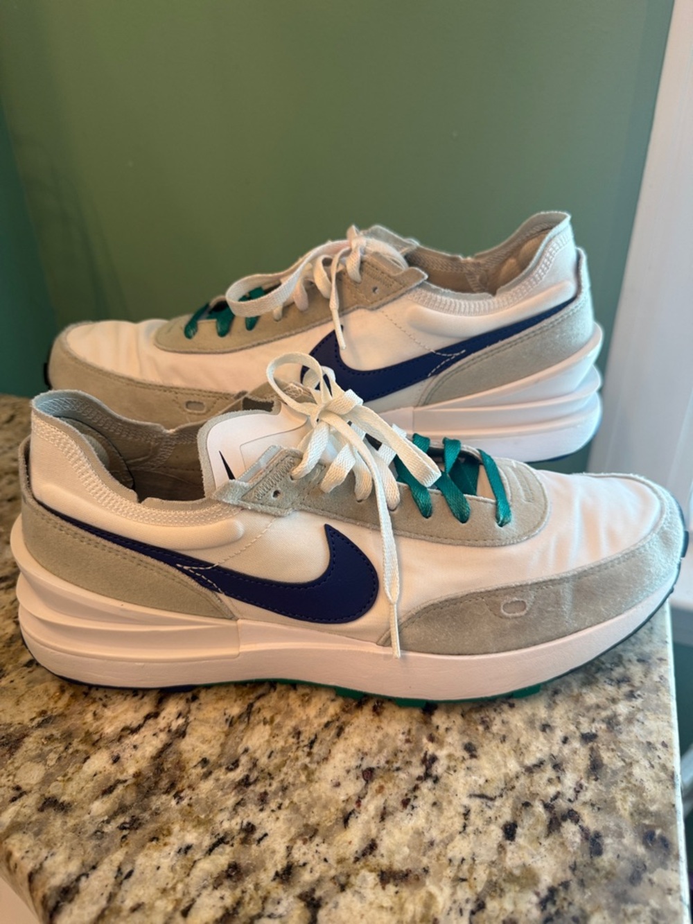 Nike Men’s Waffle One SE in 'White Deep Royal Blue'